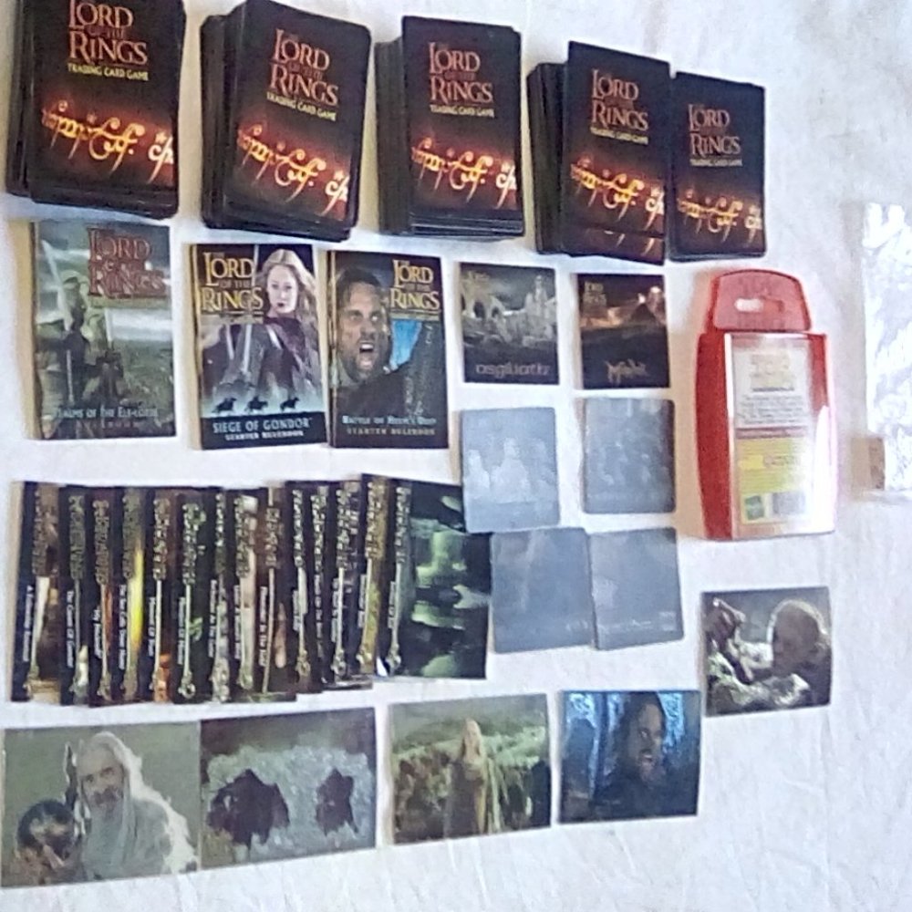 LOTR cards, large lot, over 400 cards.
